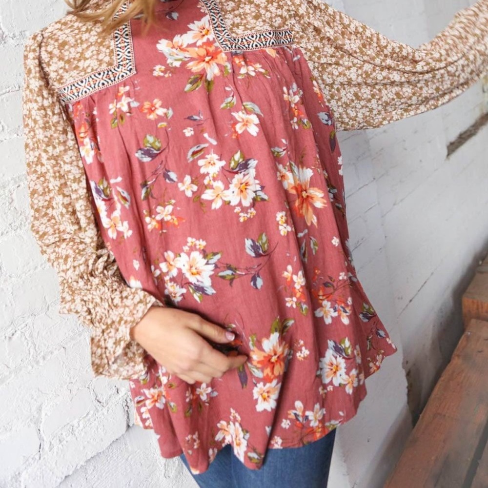 Women top size small